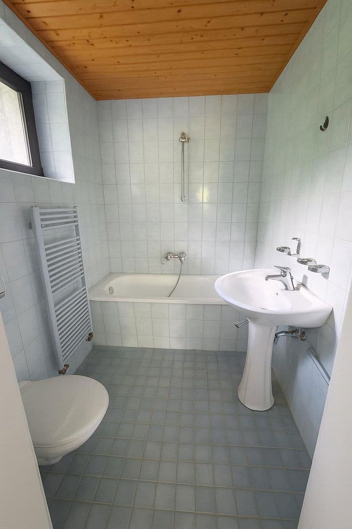 Predaj domu 150 m², pozemek 2.624 m², Potsdamer Str. 7, Schöneiche bei Berlin, Brandenbursko Predaj domu 150 m², pozemek 2.624 m², Potsdamer Str. 7, Schöneiche bei Berlin, Brandenbursko