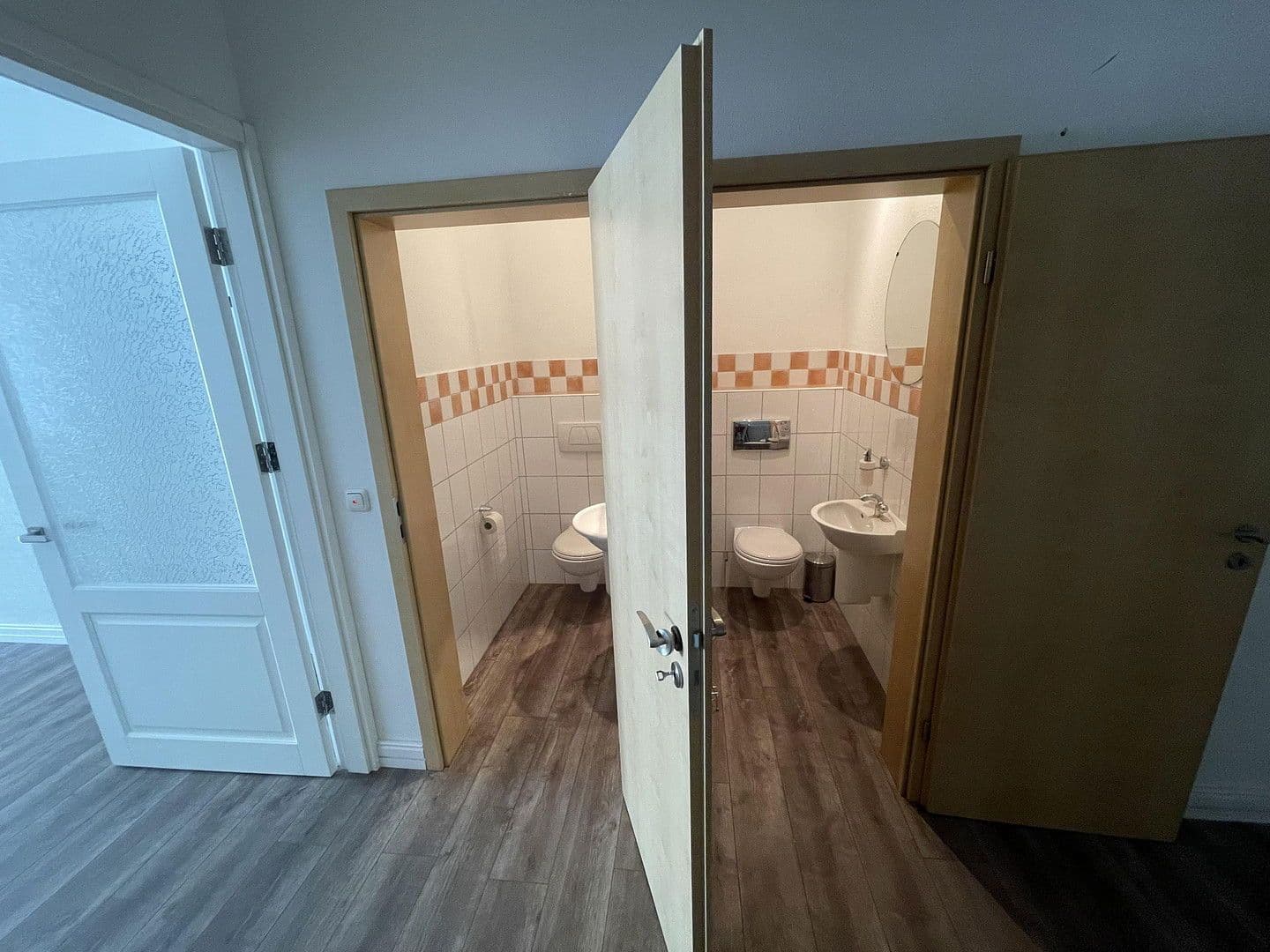 Predaj nebytového priestoru 3.567 m², Huntestrasse 7, Friesoythe, Dolné Sasko Predaj nebytového priestoru 3.567 m², Huntestrasse 7, Friesoythe, Dolné Sasko