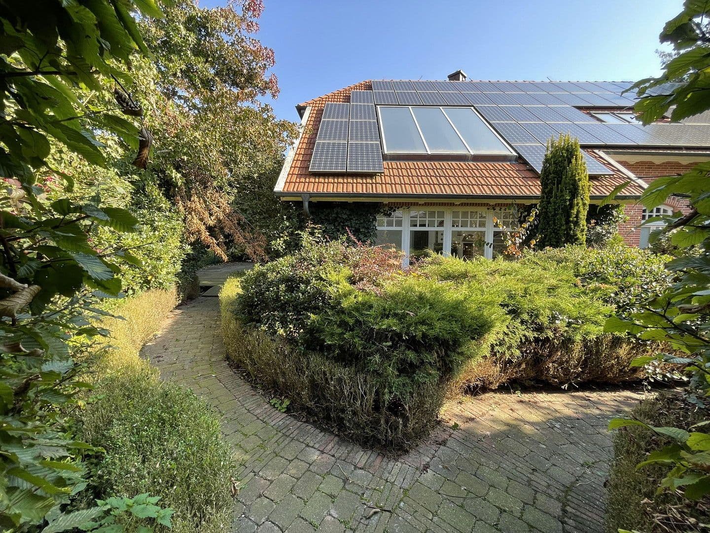 Predaj nebytového priestoru 3.567 m², Huntestrasse 7, Friesoythe, Dolné Sasko Predaj nebytového priestoru 3.567 m², Huntestrasse 7, Friesoythe, Dolné Sasko