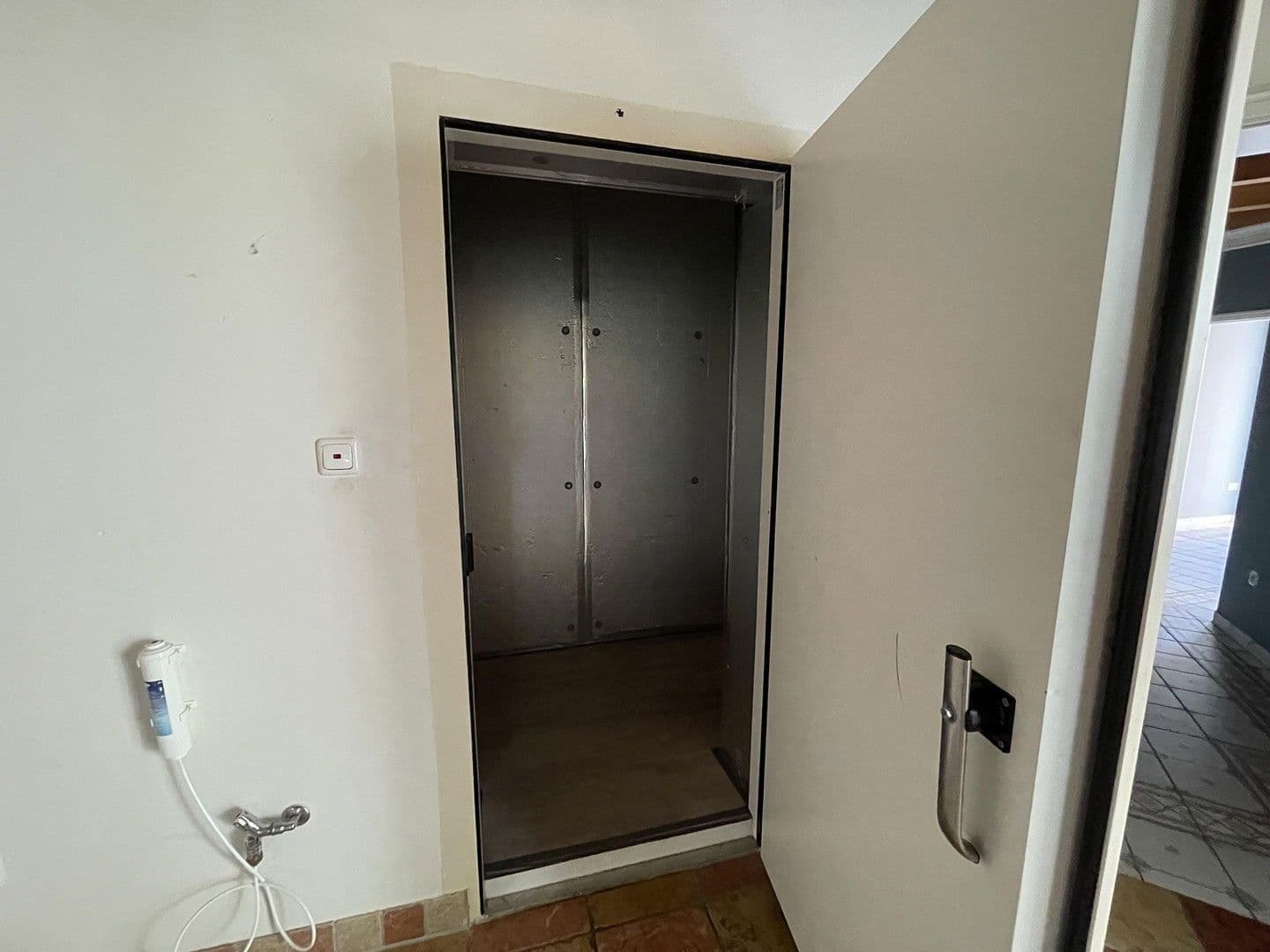 Predaj nebytového priestoru 3.567 m², Huntestrasse 7, Friesoythe, Dolné Sasko Predaj nebytového priestoru 3.567 m², Huntestrasse 7, Friesoythe, Dolné Sasko