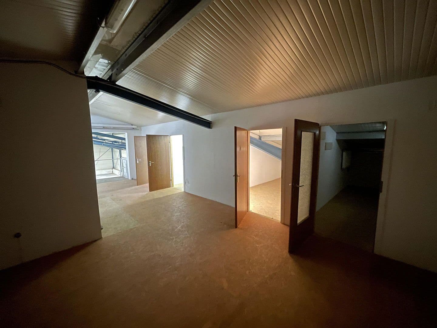 Predaj nebytového priestoru 3.567 m², Huntestrasse 7, Friesoythe, Dolné Sasko Predaj nebytového priestoru 3.567 m², Huntestrasse 7, Friesoythe, Dolné Sasko