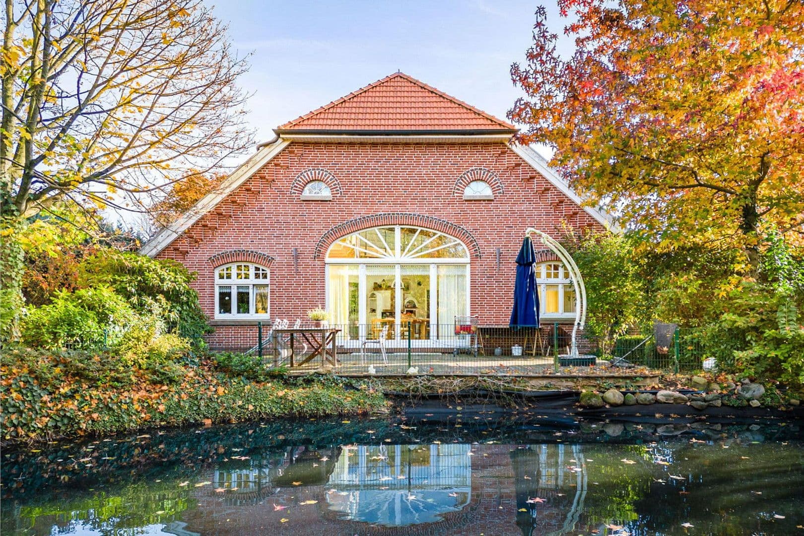 Predaj domu 206 m², pozemek 3.567 m², Huntestrasse 7, Friesoythe, Dolné Sasko Predaj domu 206 m², pozemek 3.567 m², Huntestrasse 7, Friesoythe, Dolné Sasko