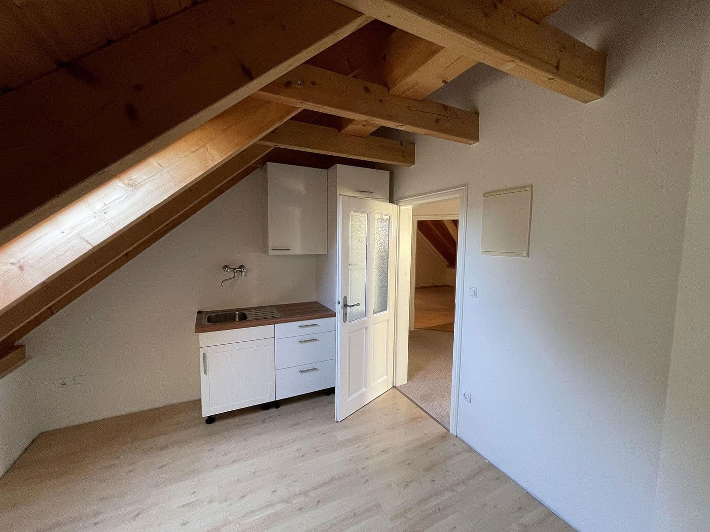 Predaj domu 206 m², pozemek 3.567 m², Huntestrasse 7, Friesoythe, Dolné Sasko Predaj domu 206 m², pozemek 3.567 m², Huntestrasse 7, Friesoythe, Dolné Sasko