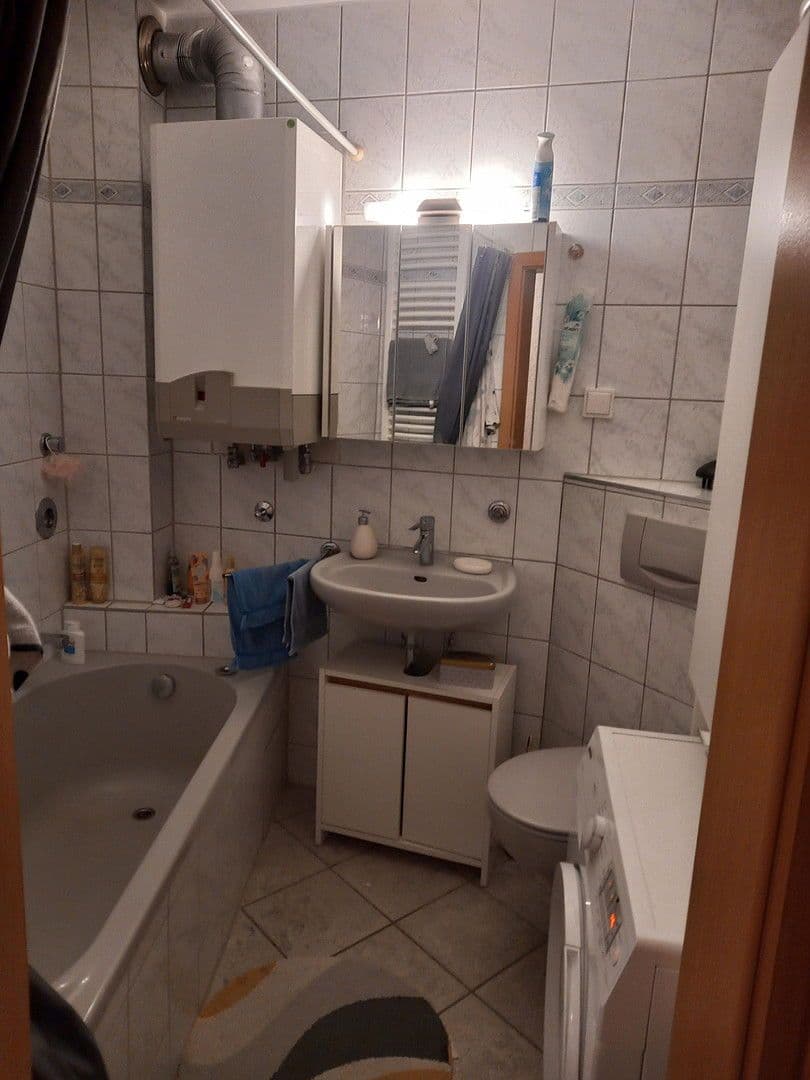 Prenájom bytu 3-izbový 68 m², Römerstraße 50, Stuttgart, Bádensko-Wurttembersko Prenájom bytu 3-izbový 68 m², Römerstraße 50, Stuttgart, Bádensko-Wurttembersko