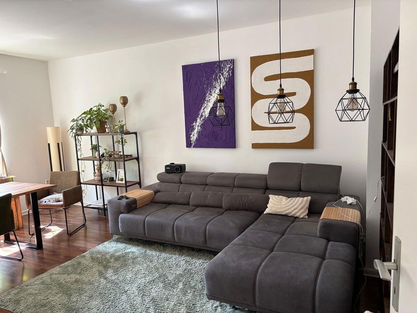 Predaj bytu 3-izbový 91 m², Heinrichstr. 105, Düsseldorf, Severné Porýnie - Westfálsko Predaj bytu 3-izbový 91 m², Heinrichstr. 105, Düsseldorf, Severné Porýnie - Westfálsko