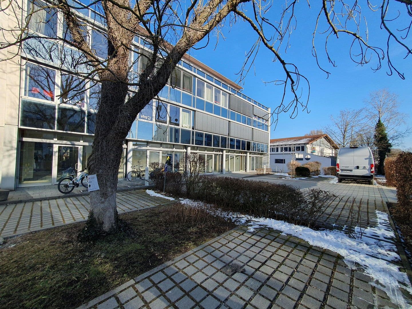 Prenájom kancelárie 512 m², Baldhamer Straße 39, Vaterstetten, Bavorsko Prenájom kancelárie 512 m², Baldhamer Straße 39, Vaterstetten, Bavorsko