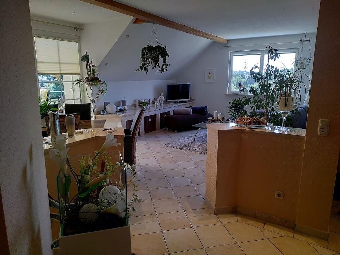 Predaj bytu 4-izbový 105 m², Suhl, Durínsko Predaj bytu 4-izbový 105 m², Suhl, Durínsko