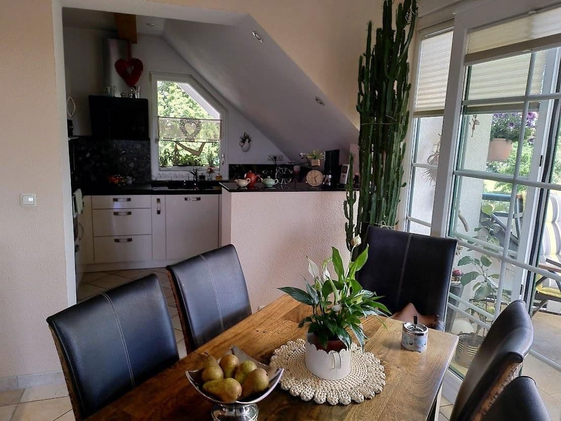 Predaj bytu 4-izbový 105 m², Suhl, Durínsko Predaj bytu 4-izbový 105 m², Suhl, Durínsko