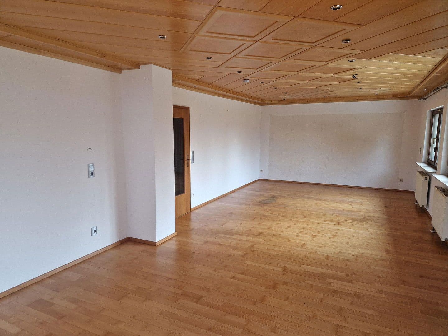 Predaj domu 144 m², pozemek 737 m², Kehl, Bádensko-Wurttembersko Predaj domu 144 m², pozemek 737 m², Kehl, Bádensko-Wurttembersko