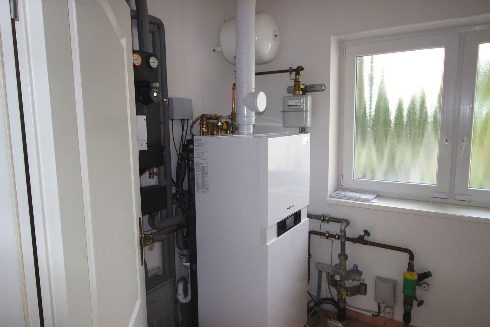 Predaj domu 234 m², pozemek 16.257 m², Am Mellensee, Brandenbursko Predaj domu 234 m², pozemek 16.257 m², Am Mellensee, Brandenbursko