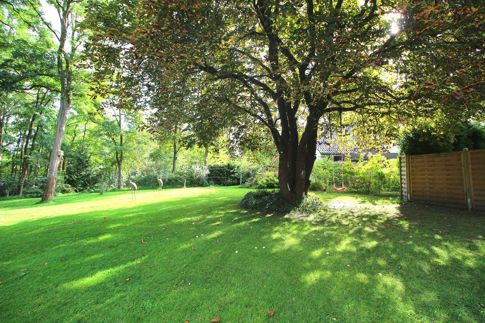 Predaj domu 234 m², pozemek 16.257 m², Am Mellensee, Brandenbursko Predaj domu 234 m², pozemek 16.257 m², Am Mellensee, Brandenbursko