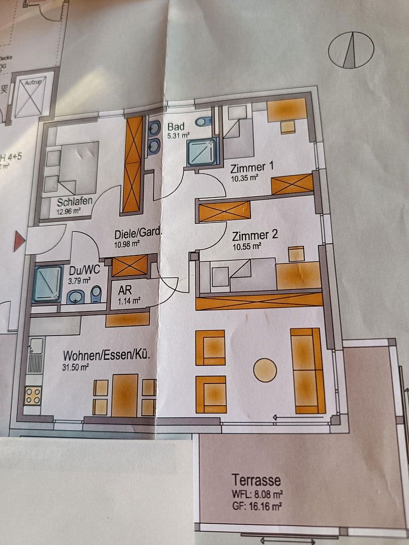 Prenájom bytu 4-izbový 95 m², Mössingen, Bádensko-Wurttembersko Prenájom bytu 4-izbový 95 m², Mössingen, Bádensko-Wurttembersko