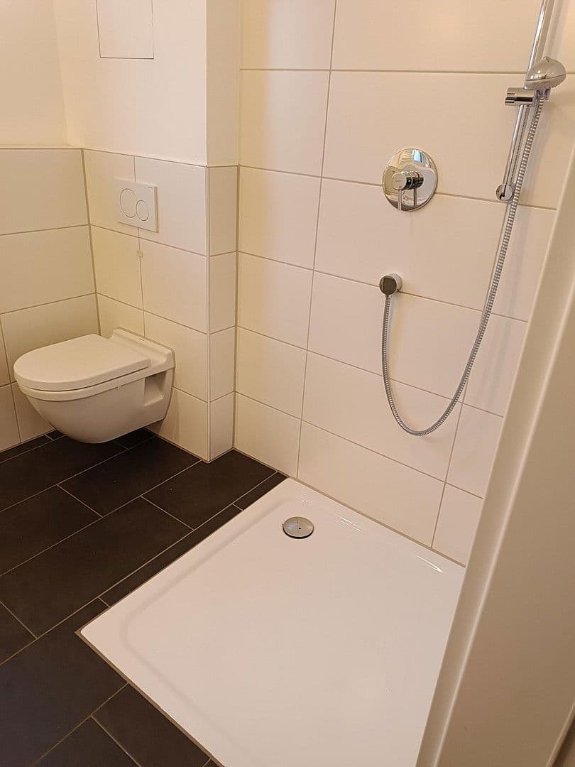 Prenájom bytu 4-izbový 95 m², Mössingen, Bádensko-Wurttembersko Prenájom bytu 4-izbový 95 m², Mössingen, Bádensko-Wurttembersko