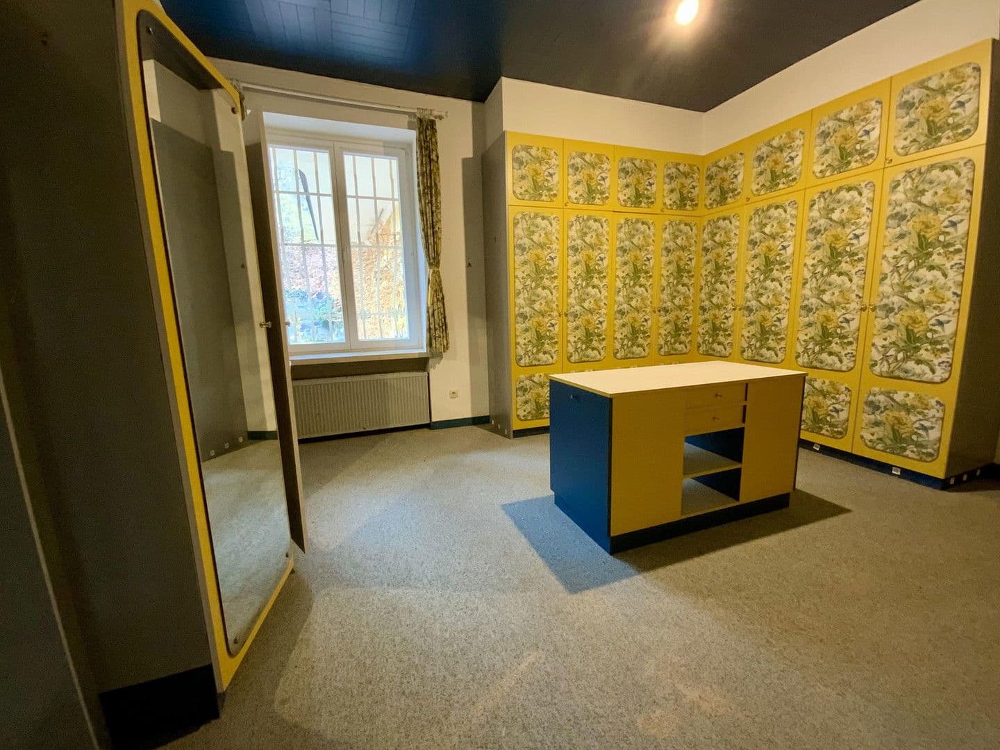 Predaj domu 872 m², pozemek 25.421 m², Sankt Veit an der Glan, Korutánsko Predaj domu 872 m², pozemek 25.421 m², Sankt Veit an der Glan, Korutánsko