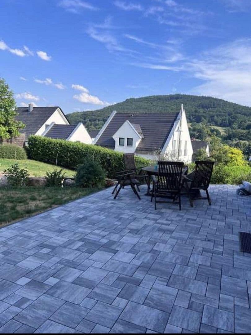 Predaj domu 212 m², pozemek 678 m², Laufach, Bavorsko Predaj domu 212 m², pozemek 678 m², Laufach, Bavorsko