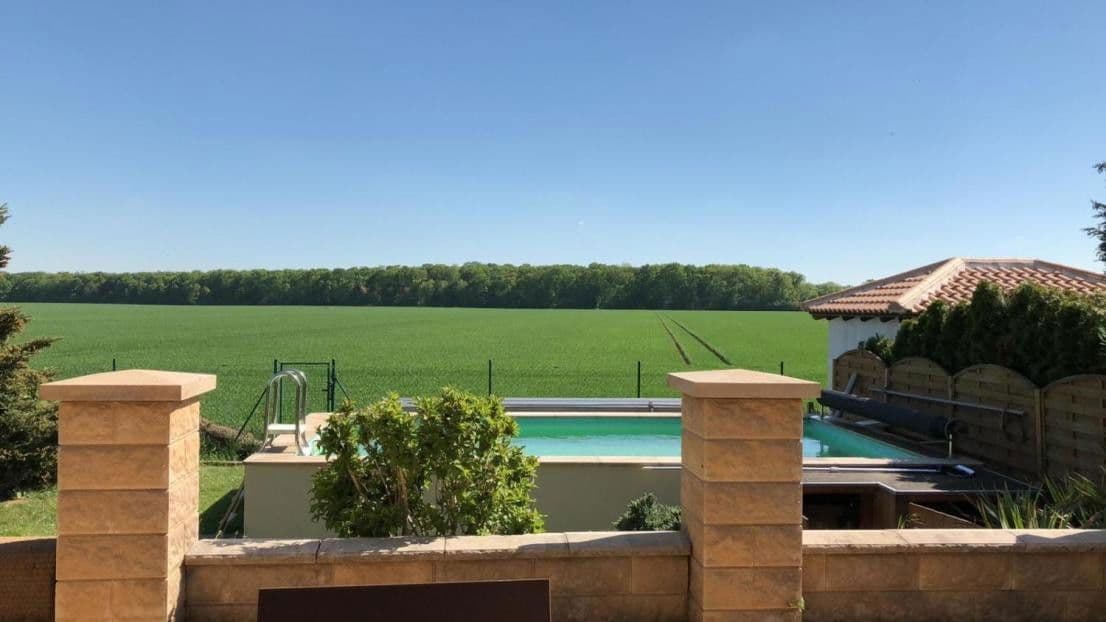 Predaj domu 316 m², pozemek 677 m², Südstraße 24, Zschepplin, Sasko Predaj domu 316 m², pozemek 677 m², Südstraße 24, Zschepplin, Sasko