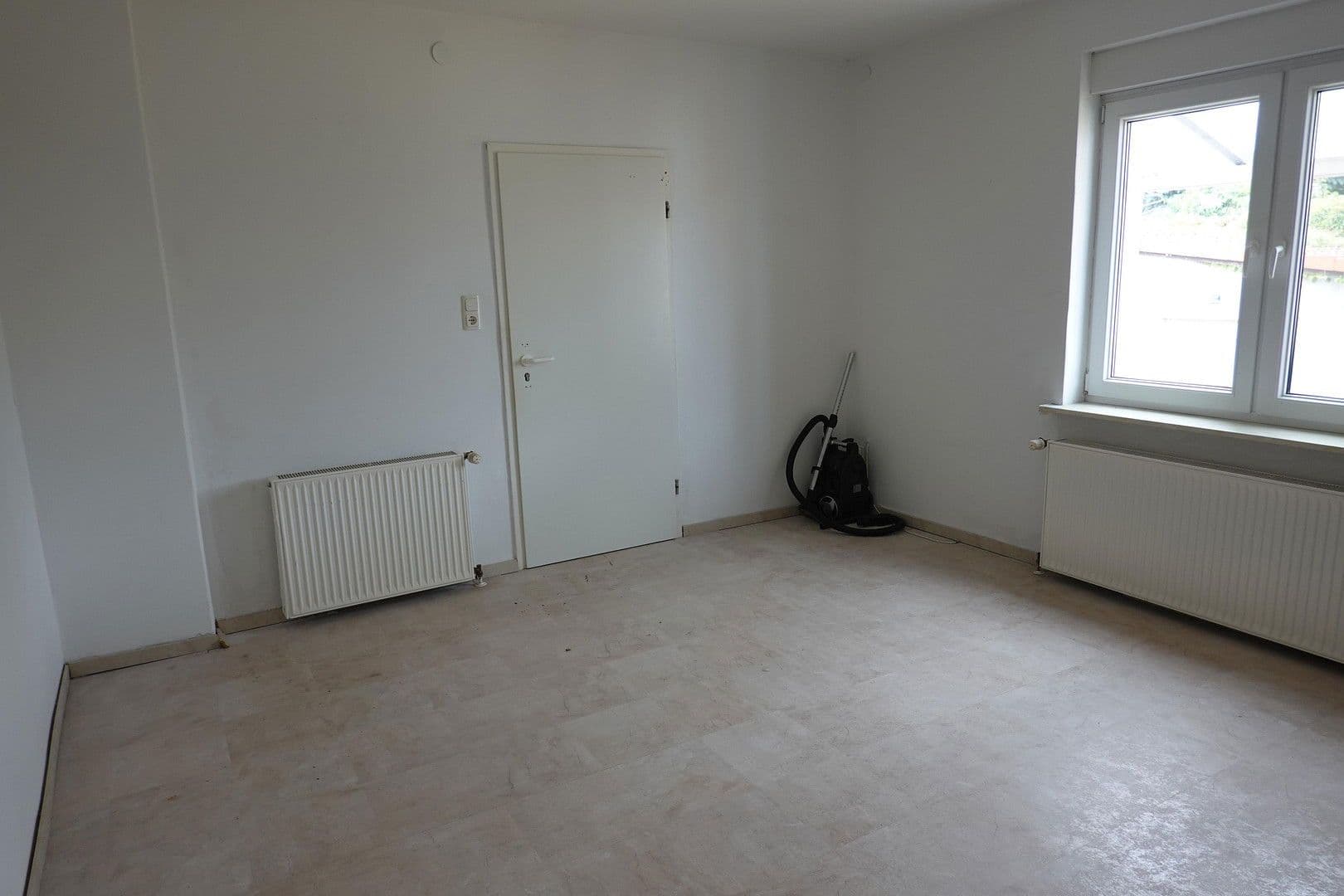 Predaj domu 185 m², pozemek 1.968 m², Neißemünde, Brandenbursko Predaj domu 185 m², pozemek 1.968 m², Neißemünde, Brandenbursko