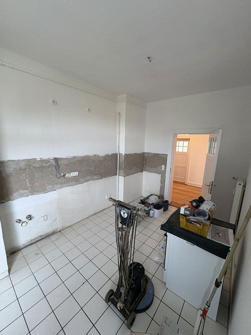 Prenájom bytu 3-izbový 80 m², Hamburger Chaussee 38, kiel, Šlezvicko-Holštajnsko Prenájom bytu 3-izbový 80 m², Hamburger Chaussee 38, kiel, Šlezvicko-Holštajnsko