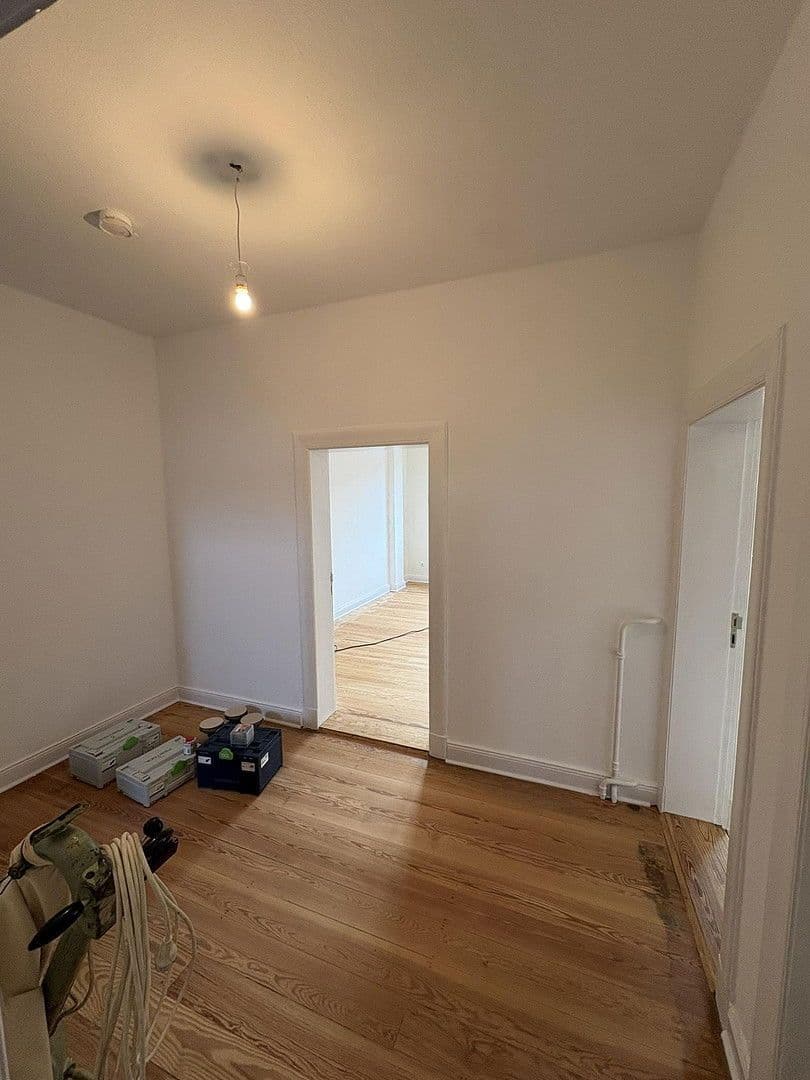 Prenájom bytu 3-izbový 80 m², Hamburger Chaussee 38, kiel, Šlezvicko-Holštajnsko Prenájom bytu 3-izbový 80 m², Hamburger Chaussee 38, kiel, Šlezvicko-Holštajnsko