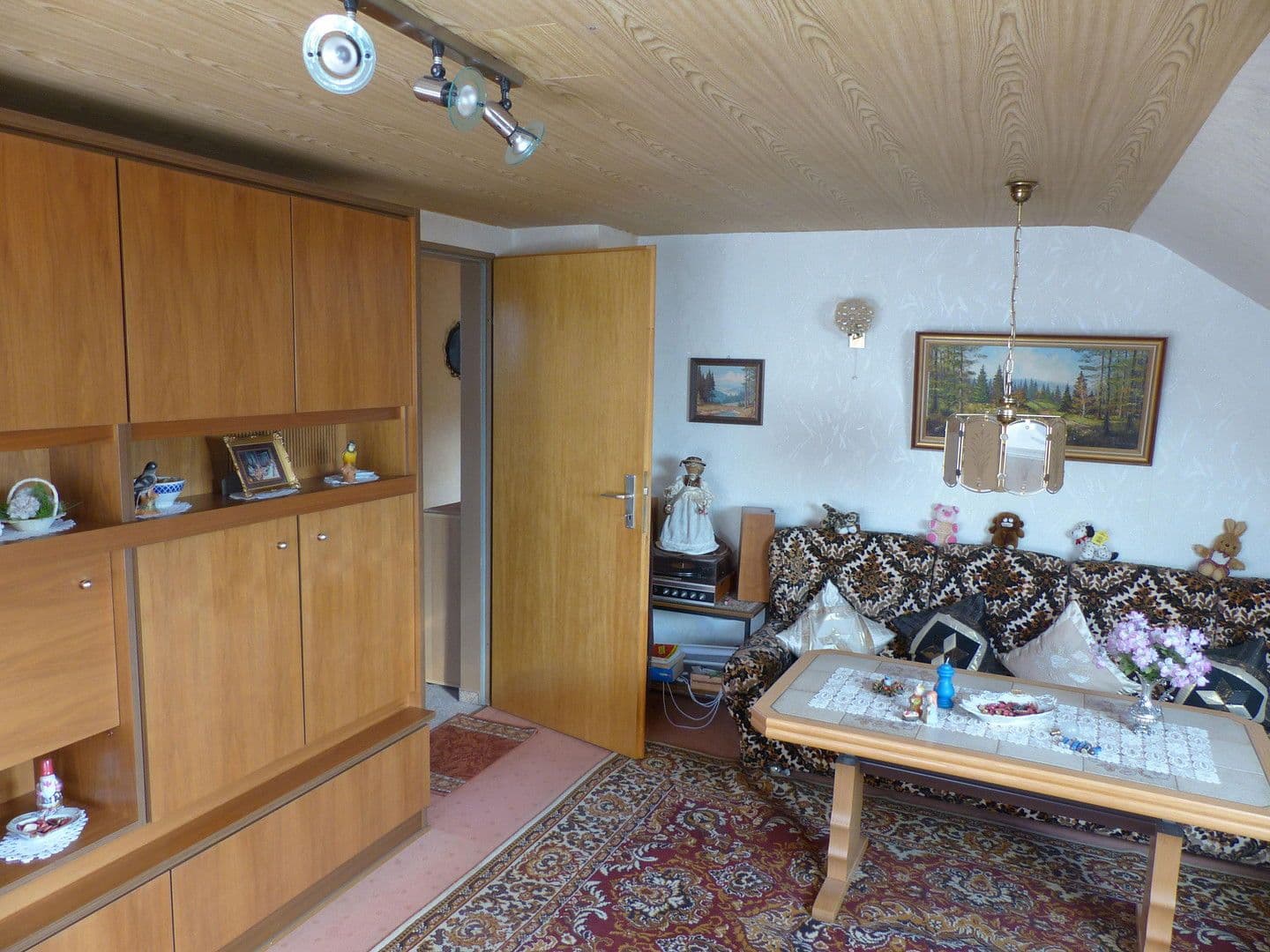 Predaj domu 262 m², pozemek 465 m², Ansbach-Meinhardswinden, Bavorsko Predaj domu 262 m², pozemek 465 m², Ansbach-Meinhardswinden, Bavorsko