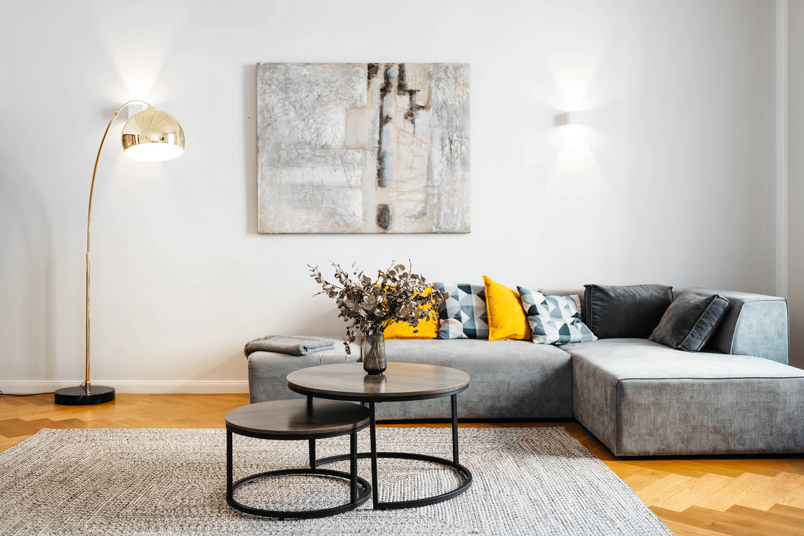 Prenájom bytu 5-izbový 165 m², Rumfordstraße 6, München, Bavorsko Prenájom bytu 5-izbový 165 m², Rumfordstraße 6, München, Bavorsko