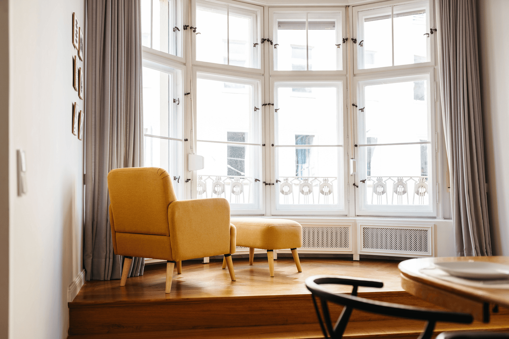 Prenájom bytu 5-izbový 165 m², Rumfordstraße 6, München, Bavorsko Prenájom bytu 5-izbový 165 m², Rumfordstraße 6, München, Bavorsko