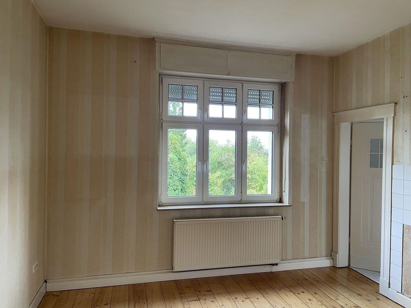 Prenájom bytu 3-izbový 89 m², Elisabethstraße 14, Beckum, Severné Porýnie - Westfálsko Prenájom bytu 3-izbový 89 m², Elisabethstraße 14, Beckum, Severné Porýnie - Westfálsko