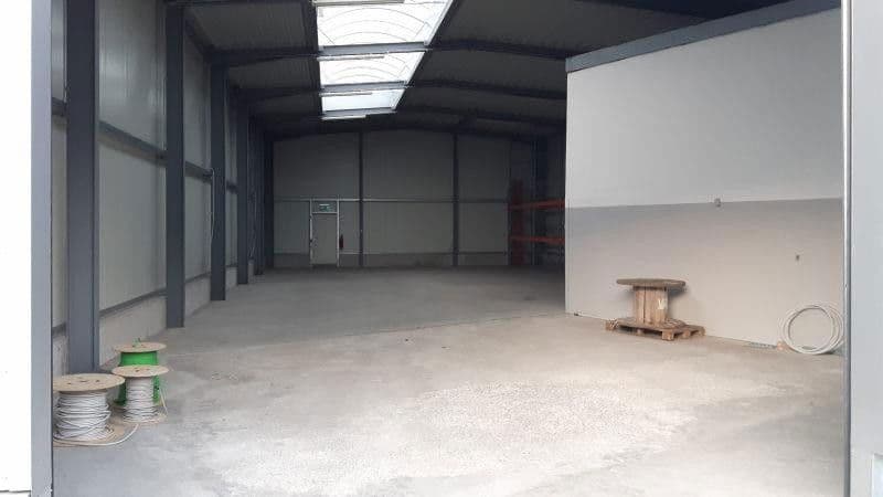 Prenájom nebytového priestoru 2.335 m², Dieselstr. 9, Arnsberg, Severné Porýnie - Westfálsko Prenájom nebytového priestoru 2.335 m², Dieselstr. 9, Arnsberg, Severné Porýnie - Westfálsko