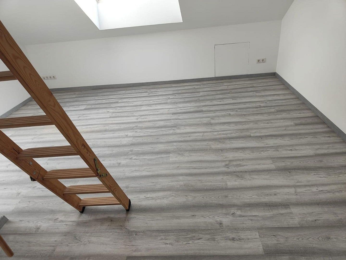 Prenájom bytu 3-izbový 99 m², Kochel am See, Bavorsko Prenájom bytu 3-izbový 99 m², Kochel am See, Bavorsko