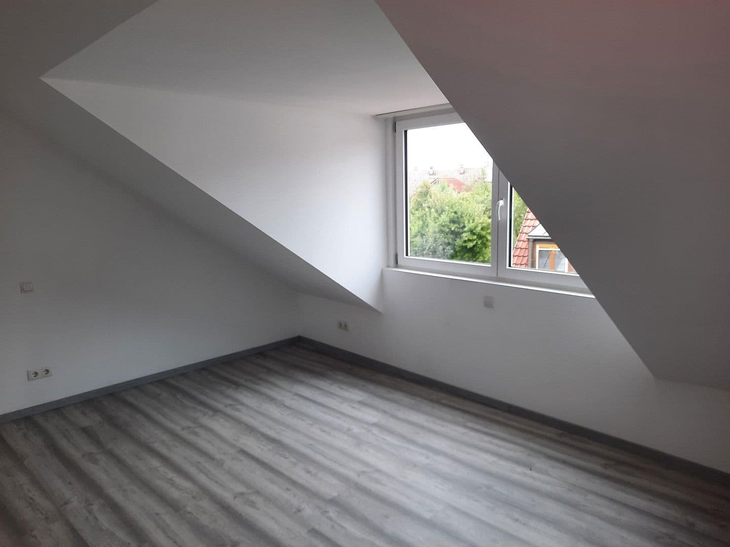 Prenájom bytu 3-izbový 99 m², Kochel am See, Bavorsko Prenájom bytu 3-izbový 99 m², Kochel am See, Bavorsko