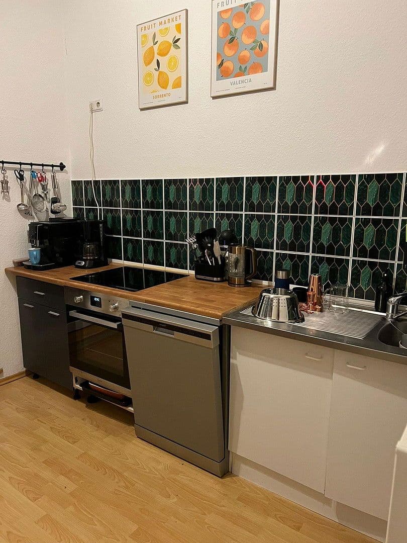 Prenájom bytu 4-izbový 107 m², Bremen, Brémy Prenájom bytu 4-izbový 107 m², Bremen, Brémy