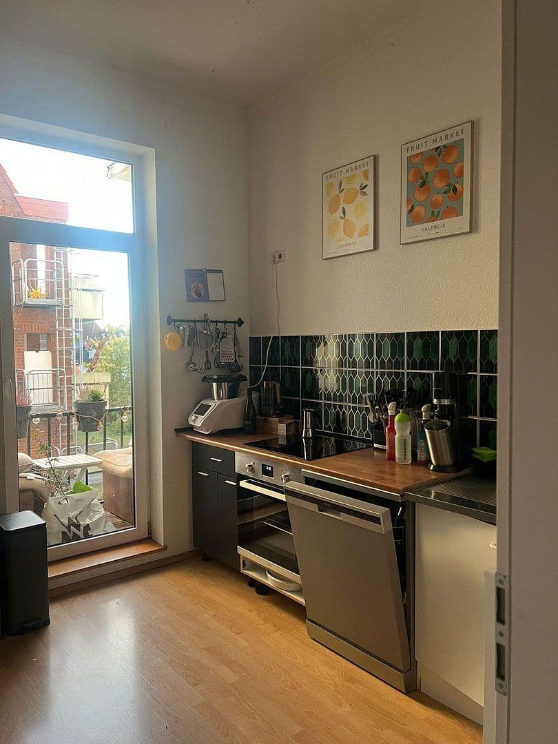 Prenájom bytu 4-izbový 107 m², Bremen, Brémy Prenájom bytu 4-izbový 107 m², Bremen, Brémy