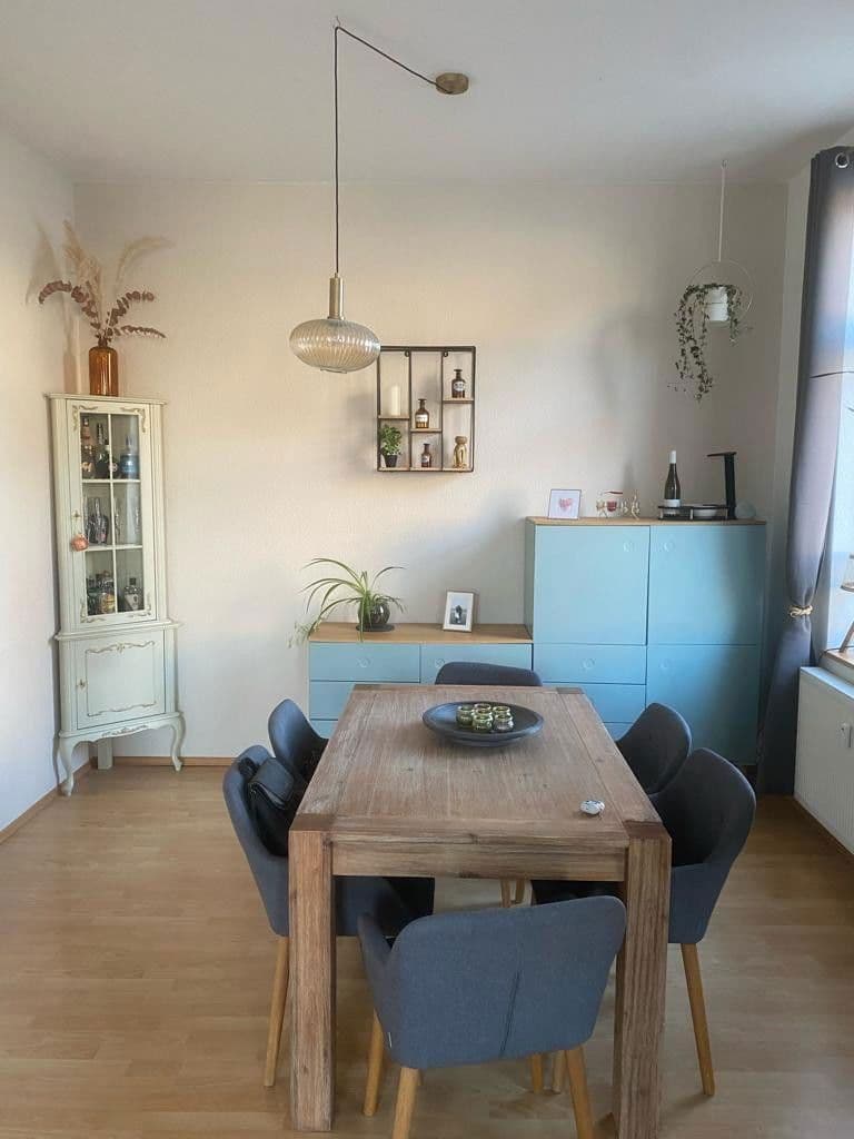 Prenájom bytu 4-izbový 107 m², Bremen, Brémy Prenájom bytu 4-izbový 107 m², Bremen, Brémy