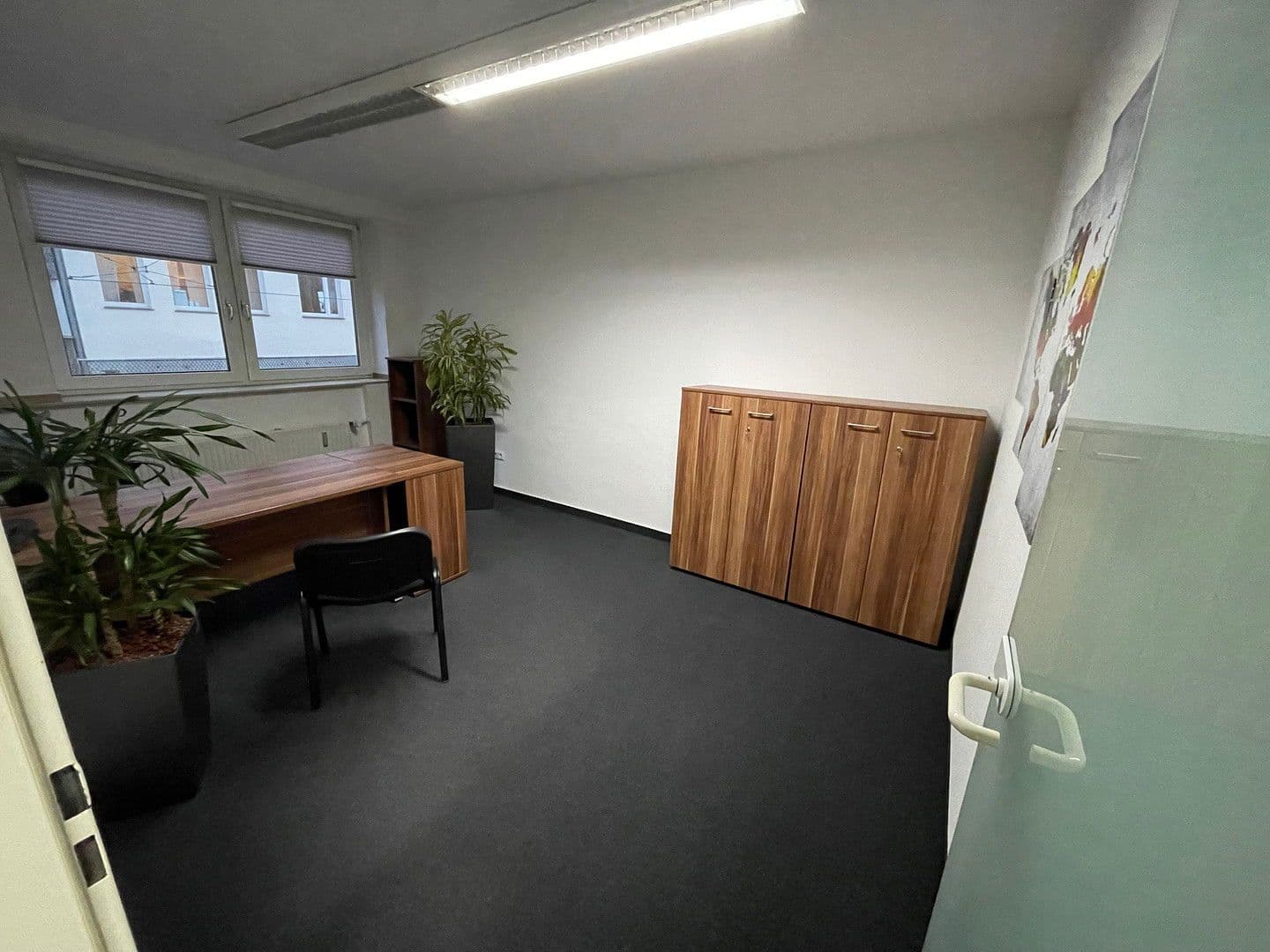 Prenájom kancelárie 70 m², Hauptstraße 155, Frechen, Severné Porýnie - Westfálsko Prenájom kancelárie 70 m², Hauptstraße 155, Frechen, Severné Porýnie - Westfálsko