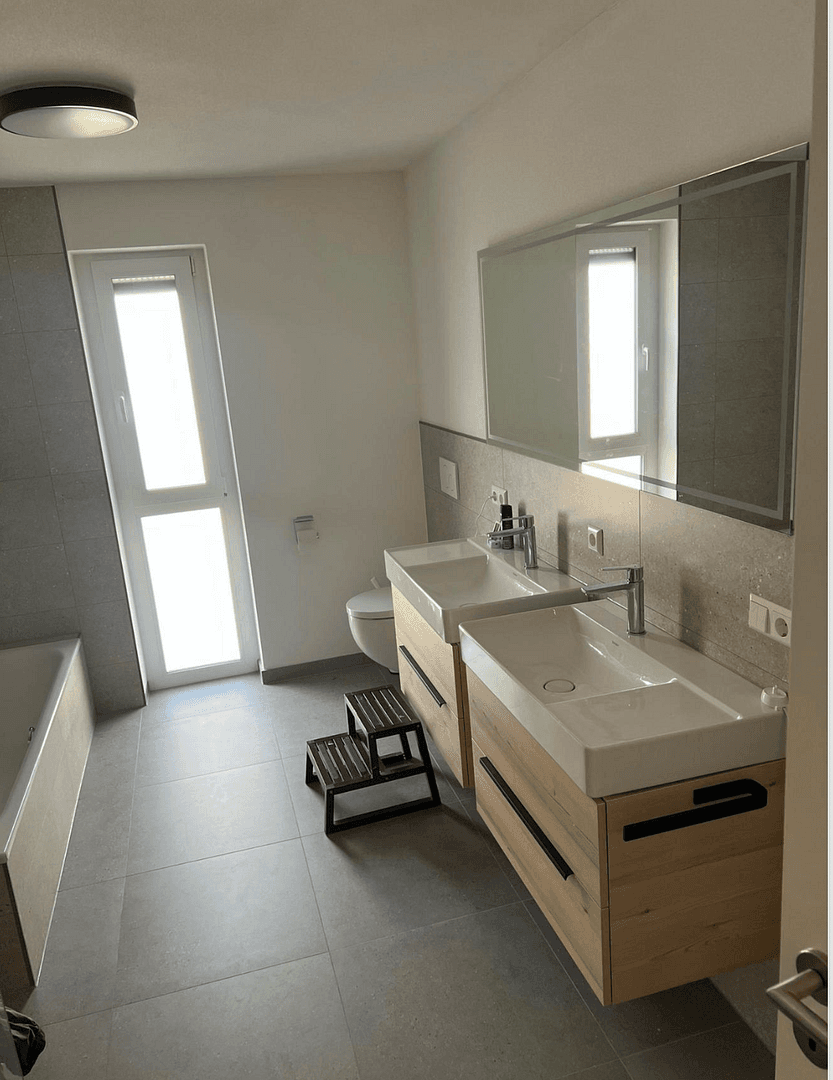 Prenájom domu 185 m², pozemek 222 m², Offenburg, Bádensko-Wurttembersko Prenájom domu 185 m², pozemek 222 m², Offenburg, Bádensko-Wurttembersko