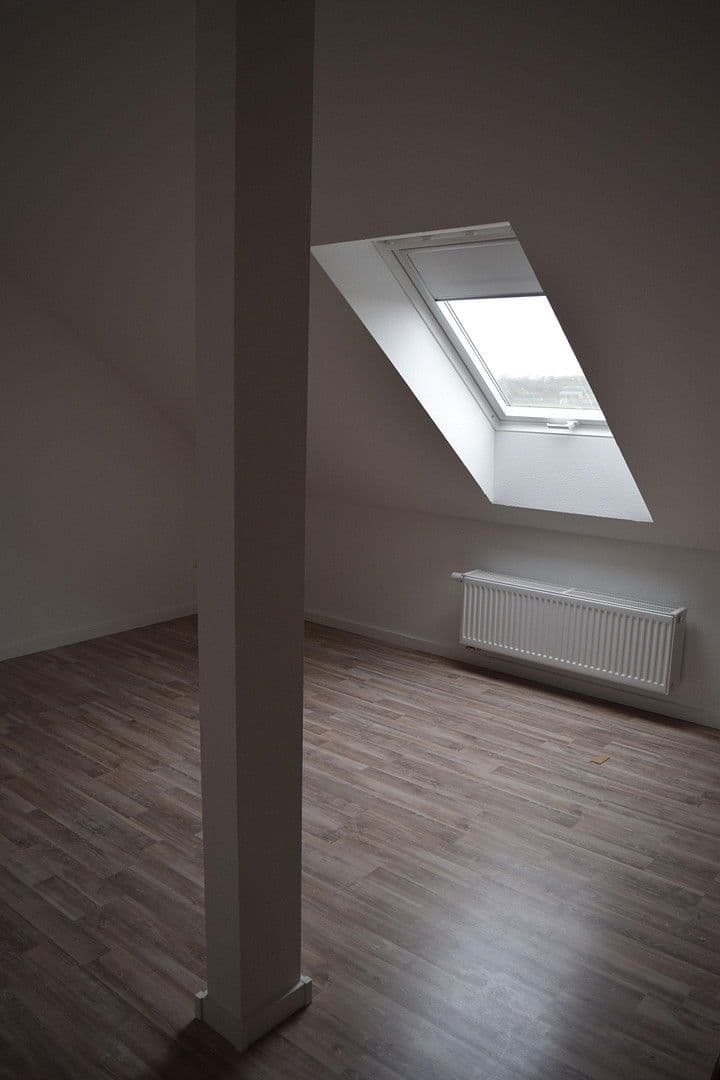 Prenájom kancelárie 73 m², Riedstadt, Hesensko Prenájom kancelárie 73 m², Riedstadt, Hesensko