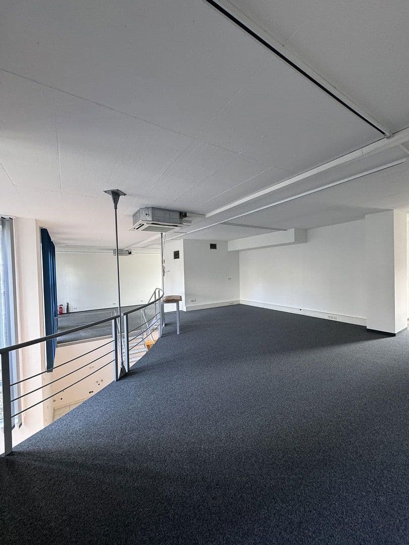 Prenájom kancelárie 315 m², Münchener Straße 113, Ingolstadt, Bavorsko Prenájom kancelárie 315 m², Münchener Straße 113, Ingolstadt, Bavorsko