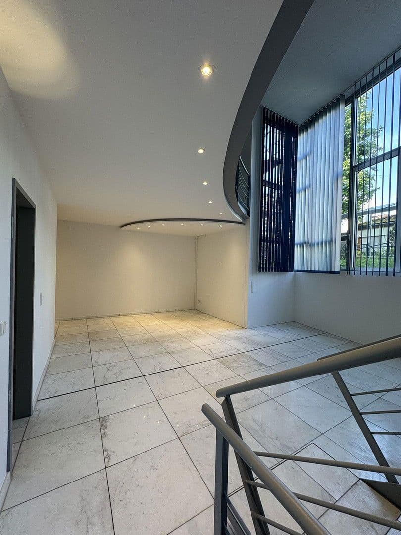 Prenájom kancelárie 315 m², Münchener Straße 113, Ingolstadt, Bavorsko Prenájom kancelárie 315 m², Münchener Straße 113, Ingolstadt, Bavorsko