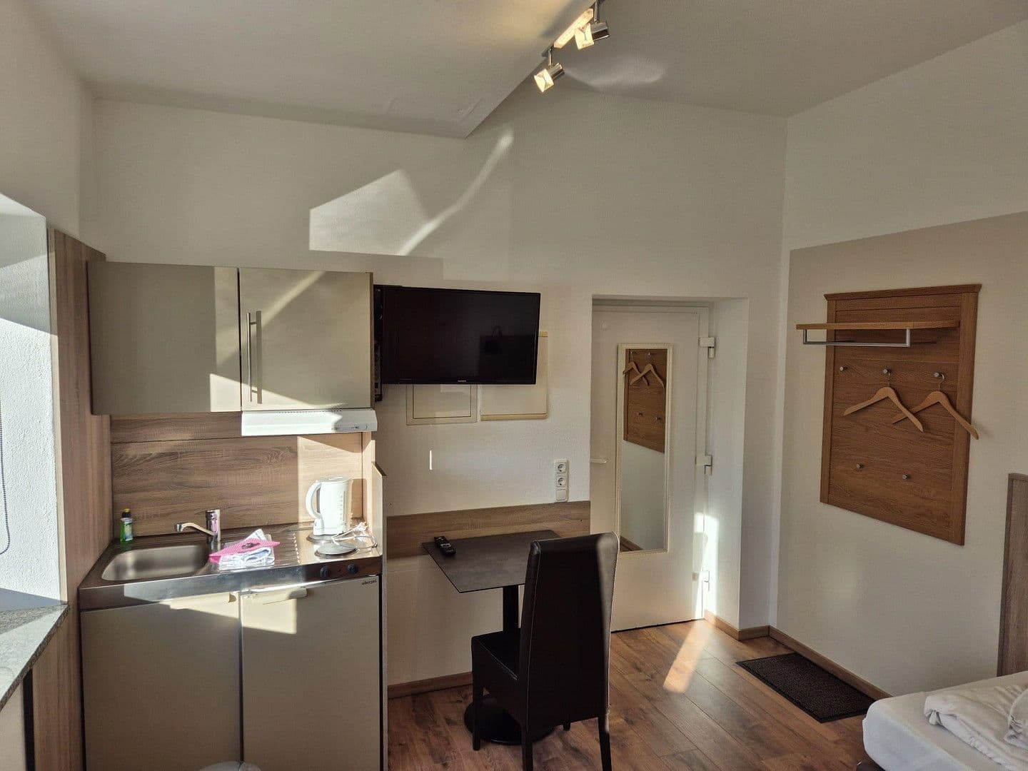 Prenájom bytu 1-izbový 15 m², Baldhamer Straße 72, Vaterstetten, Bavorsko Prenájom bytu 1-izbový 15 m², Baldhamer Straße 72, Vaterstetten, Bavorsko