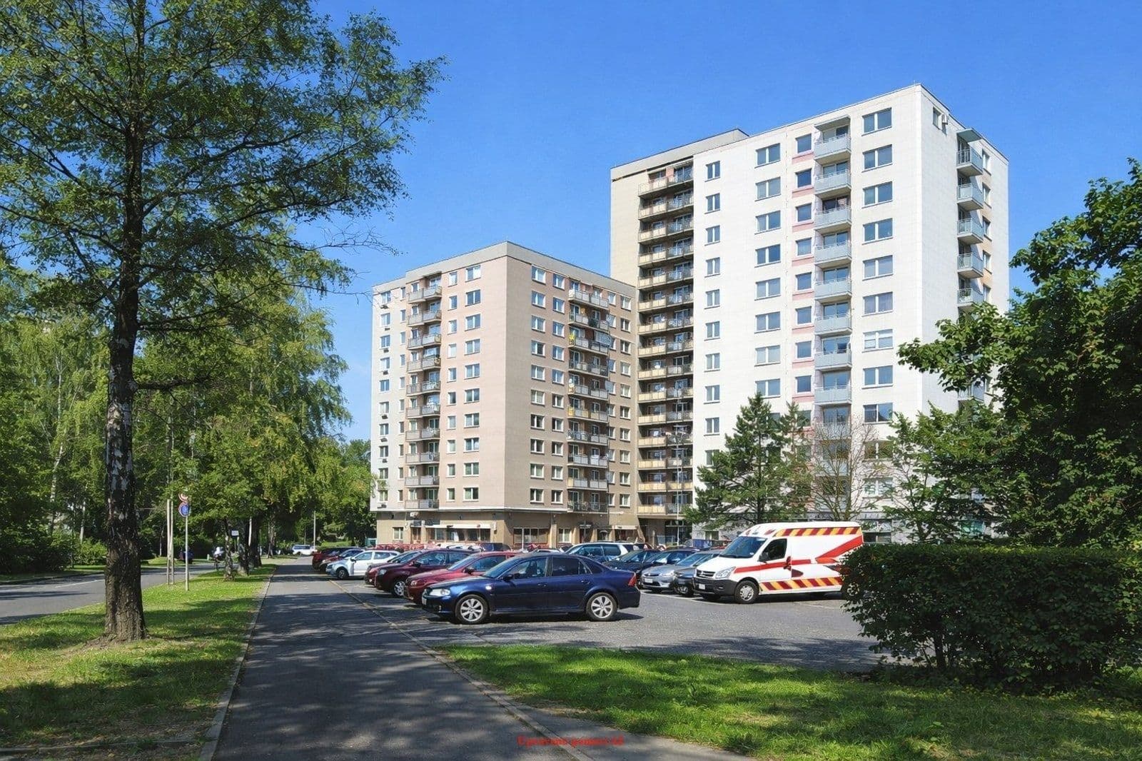 Prenájom bytu 3-izbový 71 m², Československé armády, Frýdek-Místek, Moravskoslezský kraj Prenájom bytu 3-izbový 71 m², Československé armády, Frýdek-Místek, Moravskoslezský kraj