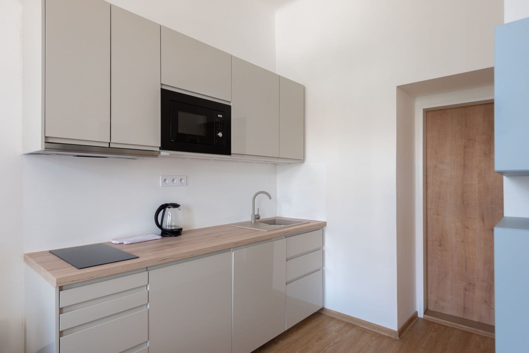 Prenájom bytu 25 m², Těšnov, Praha, Praha Prenájom bytu 25 m², Těšnov, Praha, Praha