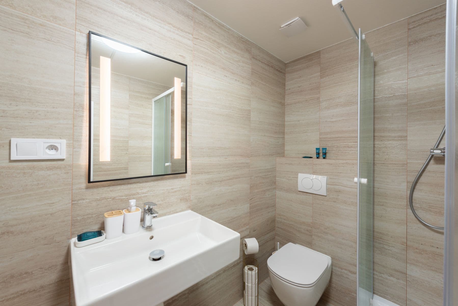 Prenájom bytu 25 m², Těšnov, Praha, Praha Prenájom bytu 25 m², Těšnov, Praha, Praha