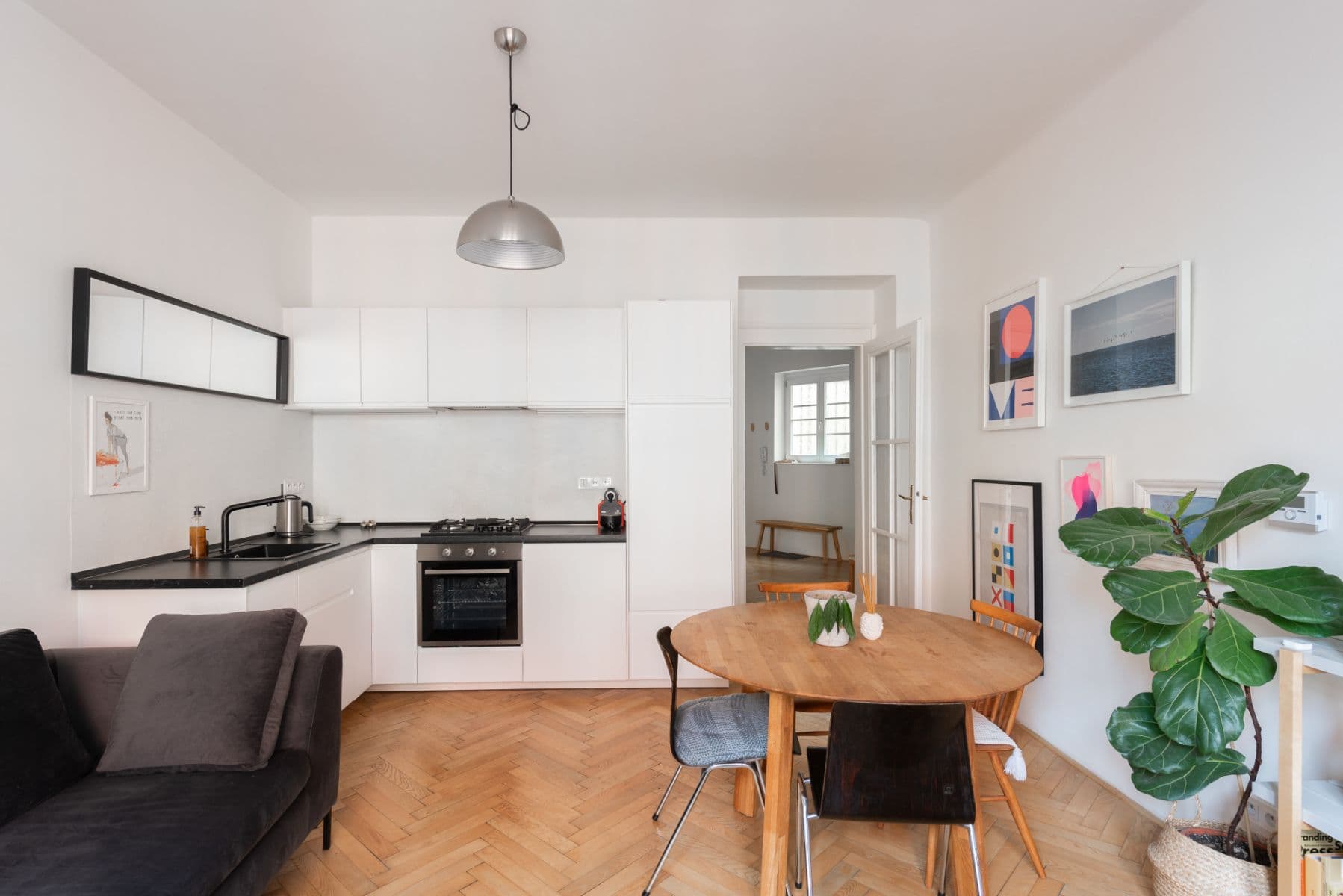 Prenájom bytu 73 m², Tusarova, Praha, Praha Prenájom bytu 73 m², Tusarova, Praha, Praha