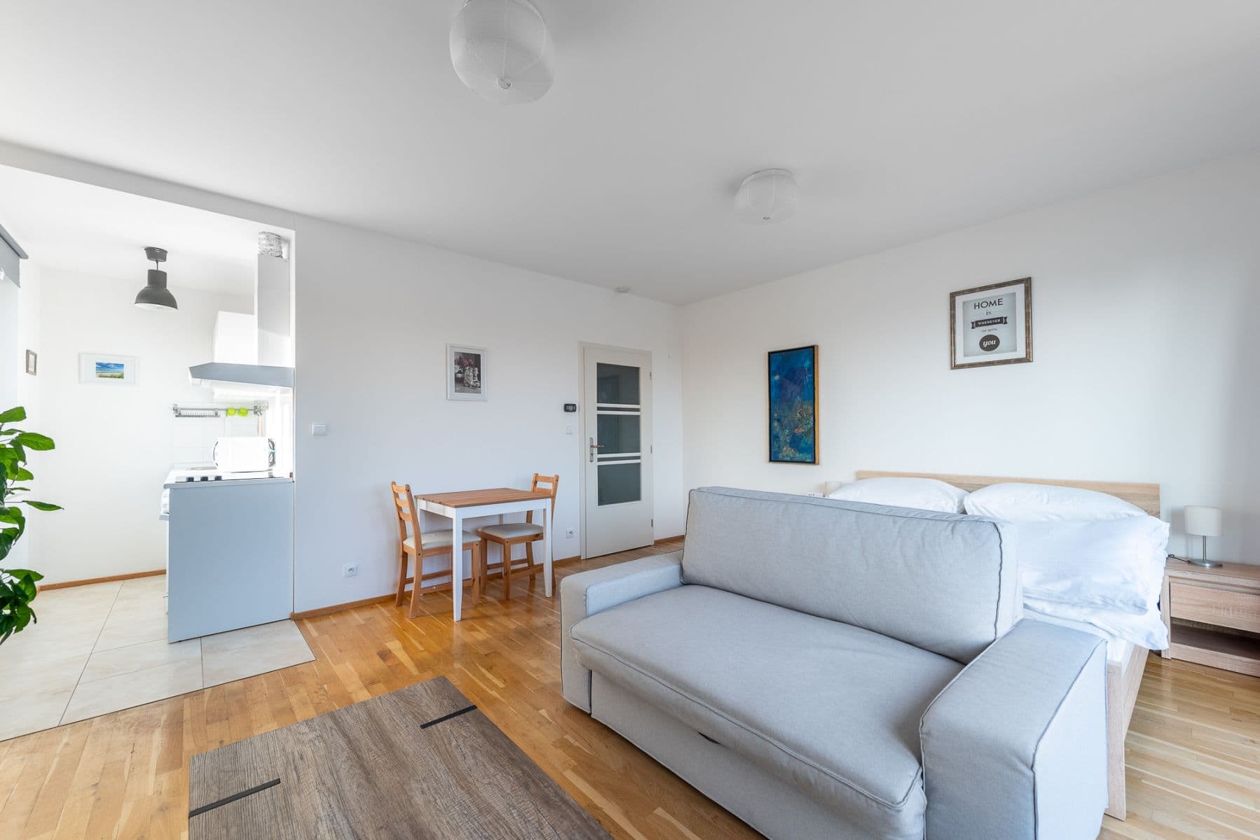 Prenájom bytu 38 m², Šafaříkova, Praha, Praha Prenájom bytu 38 m², Šafaříkova, Praha, Praha