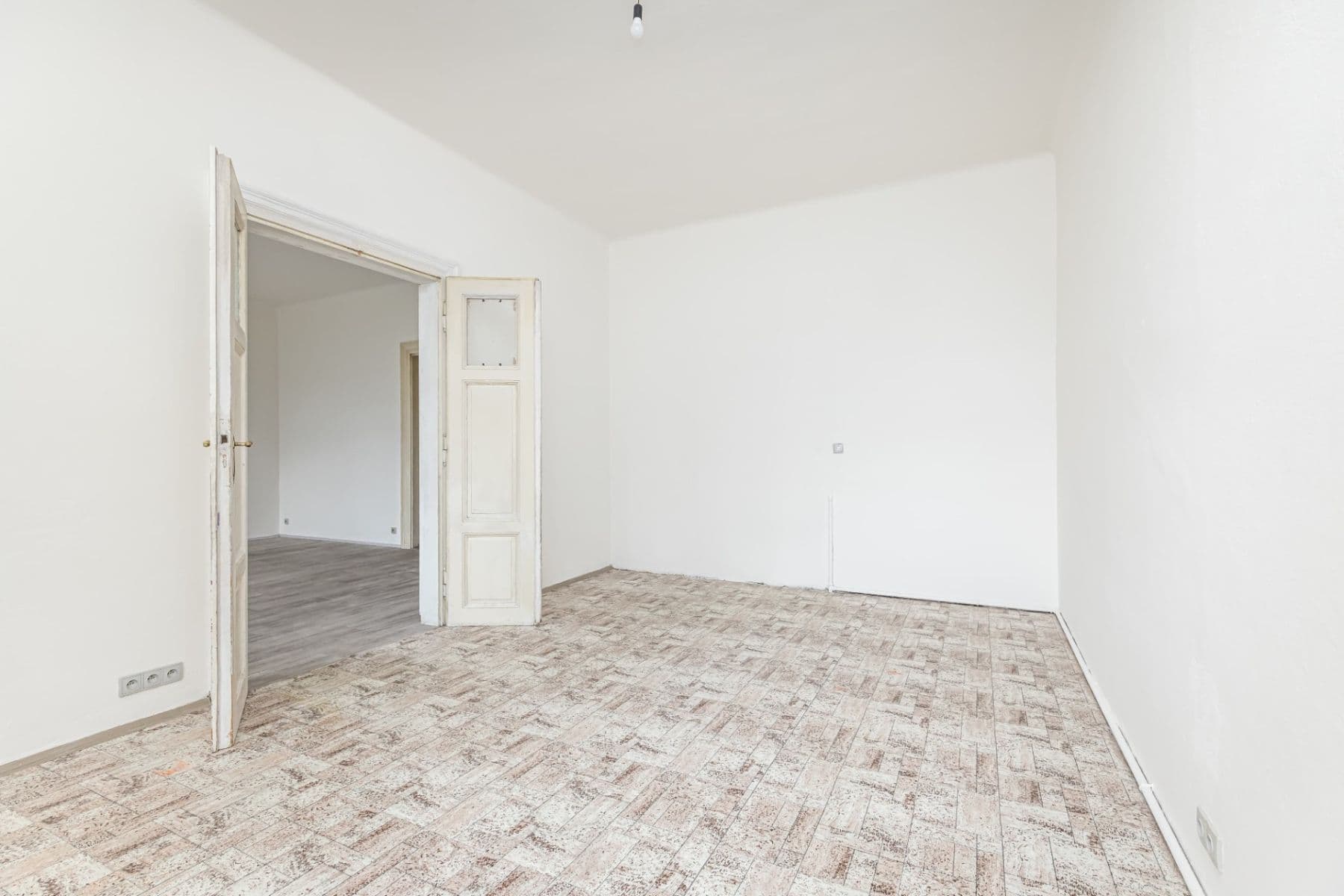 Predaj bytu 2-izbový 85 m², Karlínské náměstí, Praha, Praha Predaj bytu 2-izbový 85 m², Karlínské náměstí, Praha, Praha