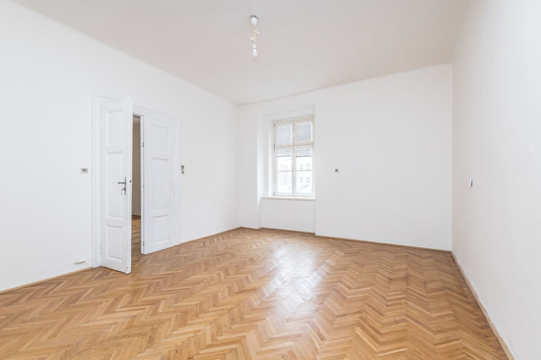 Predaj bytu 2-izbový 85 m², Karlínské náměstí, Praha, Praha Predaj bytu 2-izbový 85 m², Karlínské náměstí, Praha, Praha