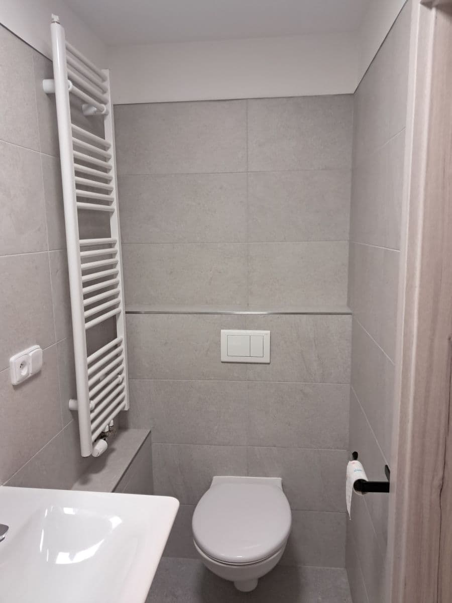 Prenájom bytu 2-izbový 39 m², Hořovice, Středočeský kraj Prenájom bytu 2-izbový 39 m², Hořovice, Středočeský kraj