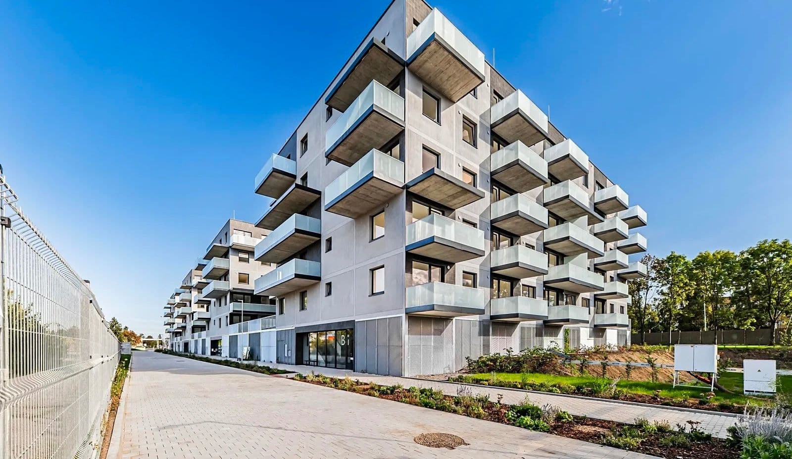 Prenájom bytu 2-izbový 56 m², Čakovická, Praha, Praha Prenájom bytu 2-izbový 56 m², Čakovická, Praha, Praha