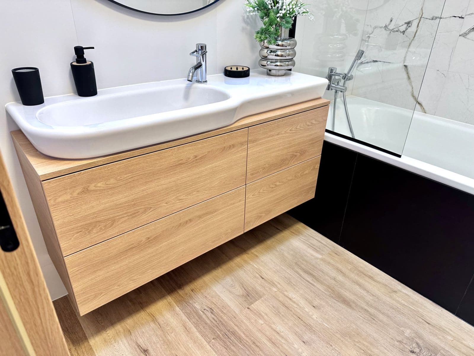 Predaj bytu 3-izbový 118 m², V Zeleném údolí, Praha, Praha Predaj bytu 3-izbový 118 m², V Zeleném údolí, Praha, Praha