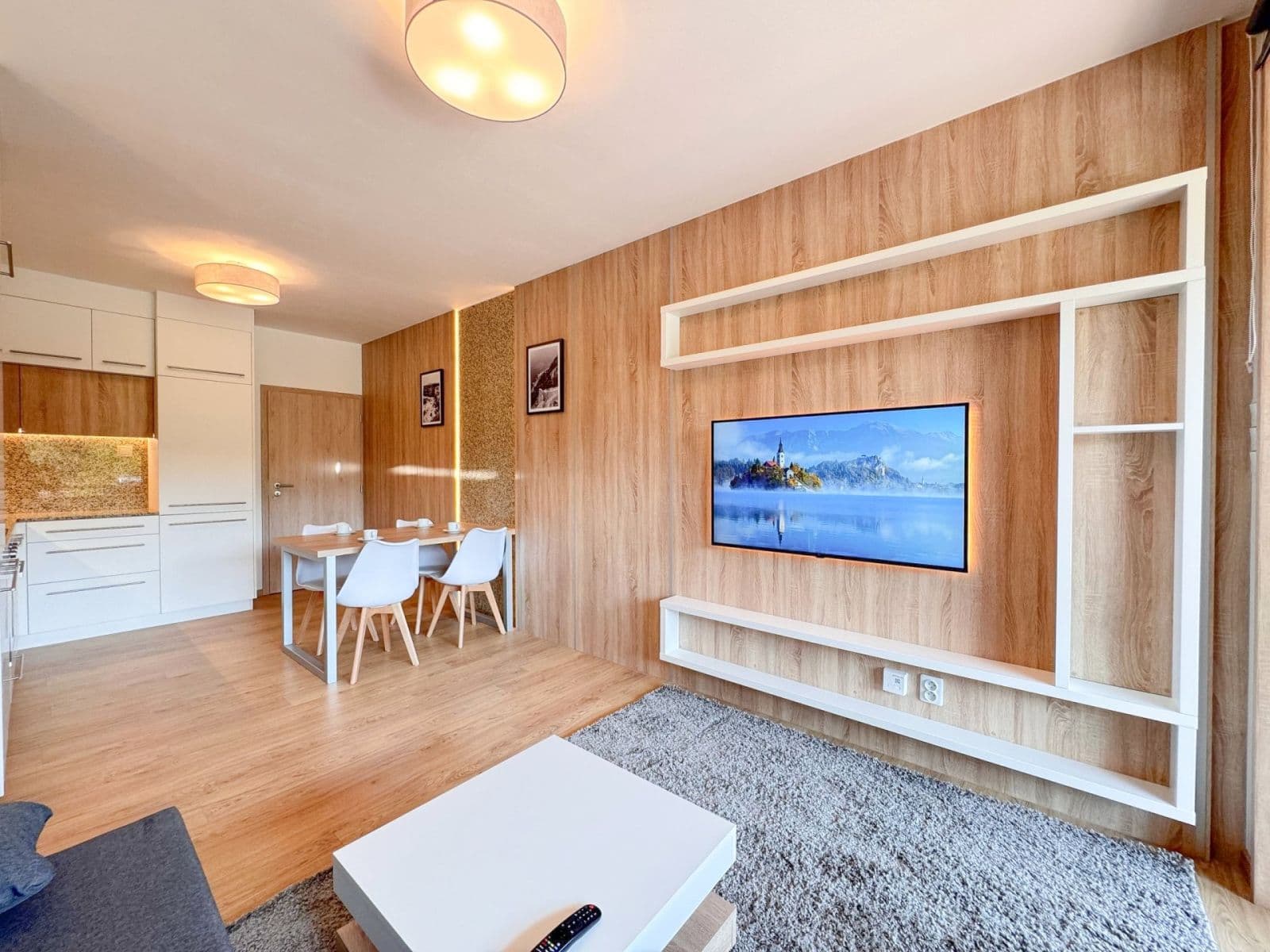 Predaj bytu 2-izbový 47 m², Lázeňská, Slaný, Středočeský kraj Predaj bytu 2-izbový 47 m², Lázeňská, Slaný, Středočeský kraj